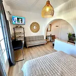 Aeolian Blu 8 Apartment Parikia (Paros)