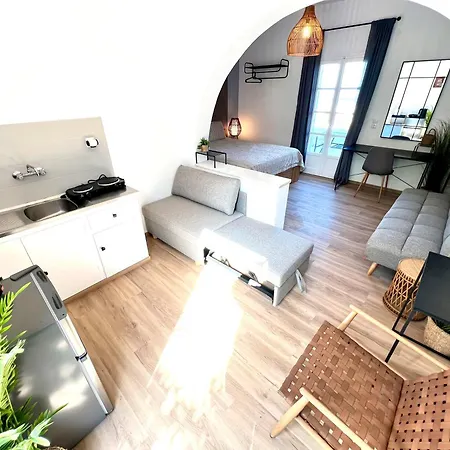 Apartment Aeolian Blu 8 *
