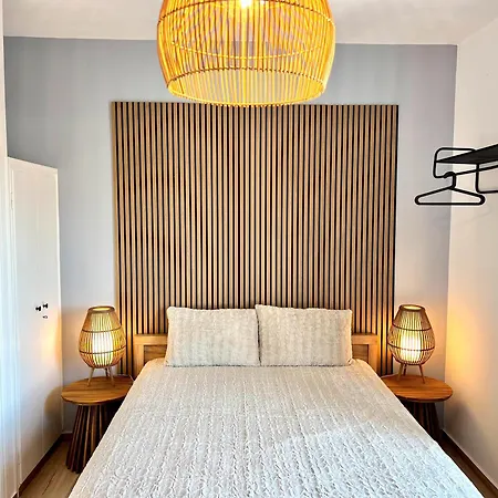 Apartment Aeolian Blu 8 *